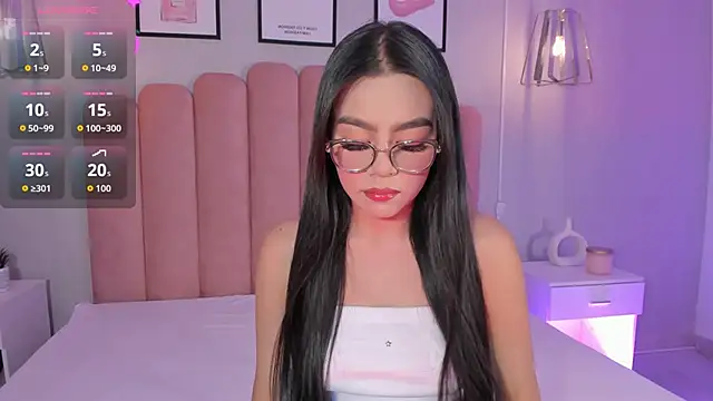 mara swan  online show from 16, 11, 2025