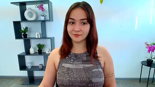 Snapshot of OliviaMontgommery chatting on 26, 10, 2025 OliviaMontgommery online show from 26, 10, 2025