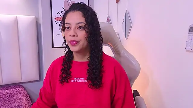 CamilaLevy online show from 6, 6, 2026