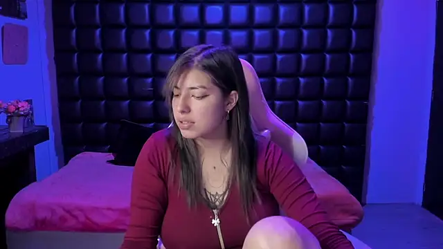 Violetta Swett  online show from 29, 11, 2025