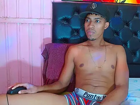 andreswj bigcock23 online show from 11, 10, 2025