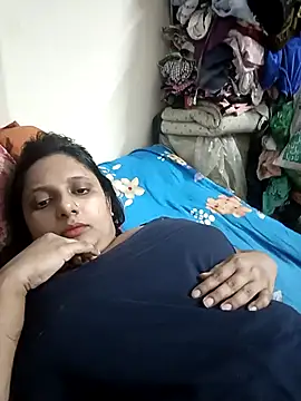 Snapshot of Money000000 chatting on 2, 10, 2025 Money000000 online show from 2, 10, 2025