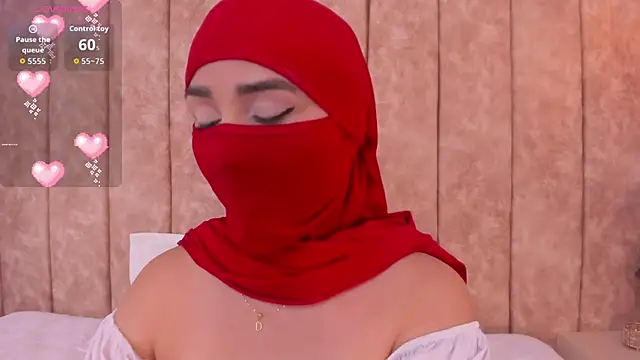 Snapshot of _alishaa_c chatting on 14, 12, 2025 alishaa c online show from 14, 12, 2025