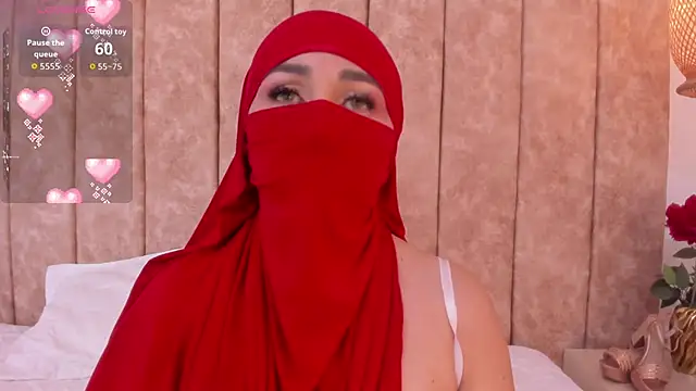 Snapshot of _alishaa_c chatting on 18, 12, 2025 alishaa c online show from 18, 12, 2025