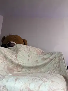 Bitchiitaa online show from 26, 7, 2026