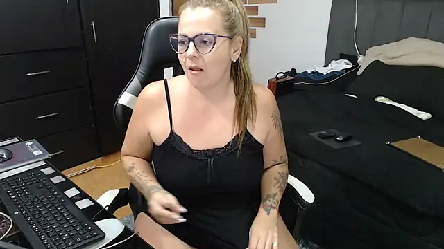 Snapshot of perlagoloza05 chatting on 18, 2, 2026 perlagoloza05 online show from 18, 2, 2026