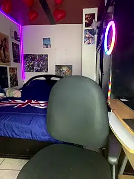 Freyaa sama online show from 11, 11, 2025