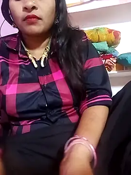 Snapshot of Priyanka_hot54 chatting on 21, 10, 2025 Priyanka hot54 online show from 21, 10, 2025