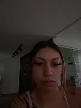 Snapshot of ZammyRossee chatting on 26, 3, 2026 ZammyRossee online show from 26, 3, 2026