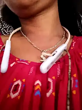 Hotty-romi3 online show from 19, 11, 2025