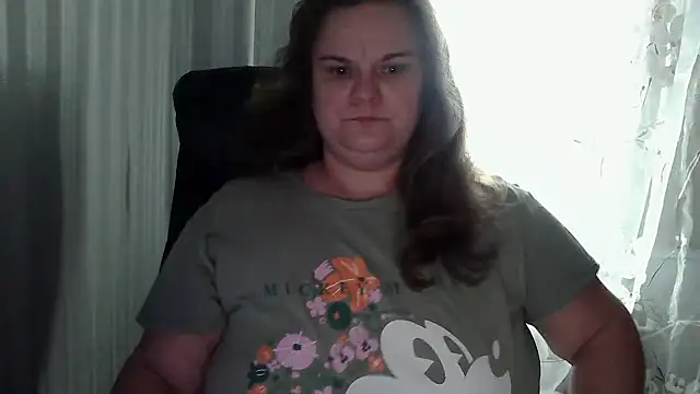 Snapshot of HarmonyKarera chatting on 11, 10, 2025 HarmonyKarera online show from 11, 10, 2025