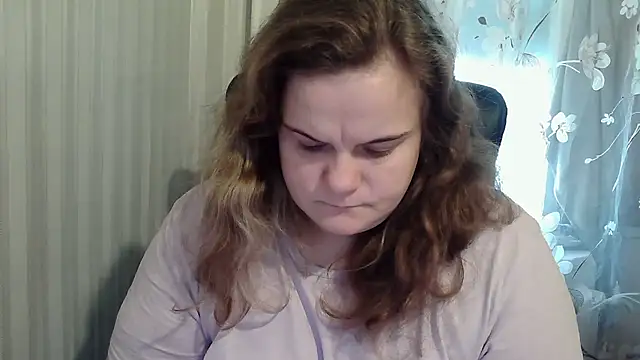 Snapshot of HarmonyKarera chatting on 19, 10, 2025 HarmonyKarera online show from 19, 10, 2025