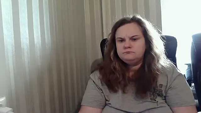 Snapshot of HarmonyKarera chatting on 28, 10, 2025 HarmonyKarera online show from 28, 10, 2025