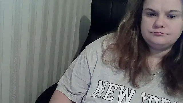 Snapshot of HarmonyKarera chatting on 10, 11, 2025 HarmonyKarera online show from 10, 11, 2025