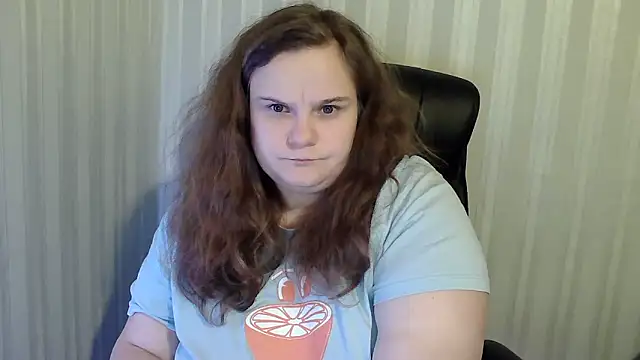 Snapshot of HarmonyKarera chatting on 14, 11, 2025 HarmonyKarera online show from 14, 11, 2025