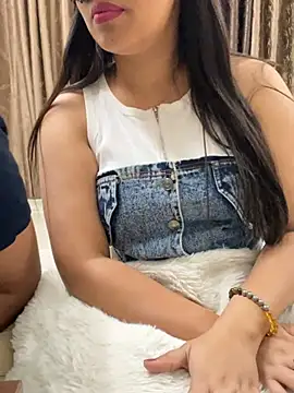 vickyandtania online show from 20, 3, 2026