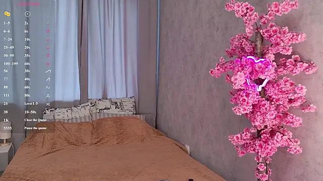 Snapshot of Playful_Lia chatting on 7, 7, 2026 Playful Lia online show from 7, 7, 2026
