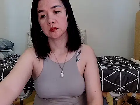 KissHott online show from 26, 4, 2026