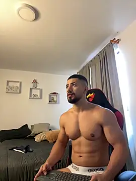 Ezzio Scolaro online show from 17, 10, 2025