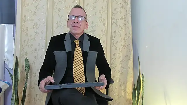  axelking  online show from 4, 5, 2026