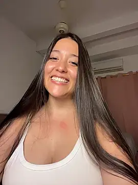 Snapshot of Nhefertary chatting on 4, 4, 2026 Nhefertary online show from 4, 4, 2026