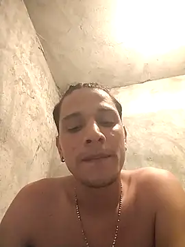 Snapshot of thaliad1531 chatting on 4, 10, 2025 thaliad1531 online show from 4, 10, 2025