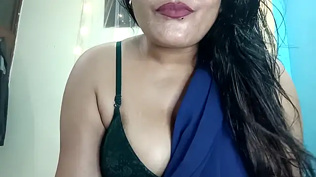 horny milf couple online show from 8, 3, 2026