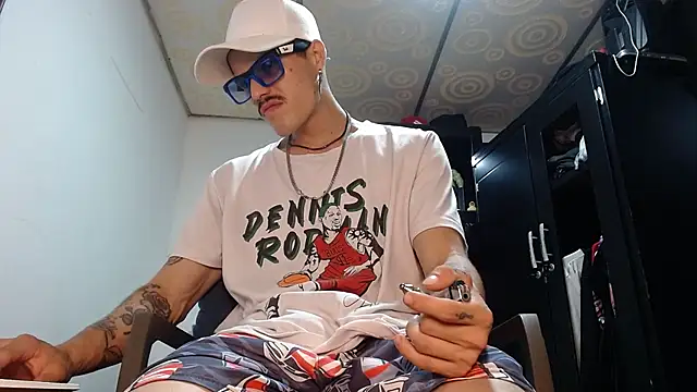 Snapshot of imsammytop chatting on 6, 10, 2025 imsammytop online show from 6, 10, 2025