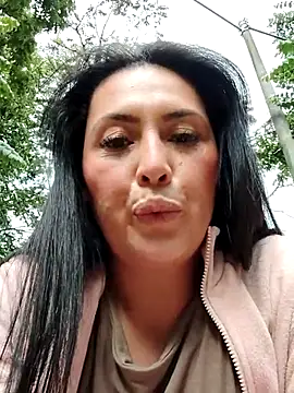 Nina-Velour online show from 7, 10, 2025