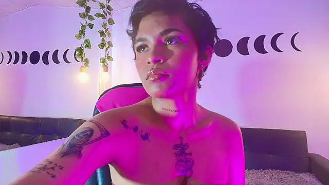 AAfrodithaa online show from 9, 1, 2026