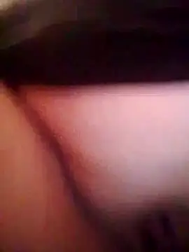 Snapshot of LusiyaGold5 chatting on 24, 10, 2025 LusiyaGold5 online show from 24, 10, 2025