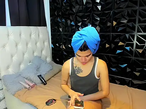 Yourdreamgoddess online show from 12, 5, 2026