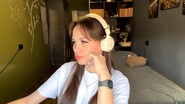 Snapshot of MysticAlisa chatting on 10, 1, 2026 MysticAlisa online show from 10, 1, 2026