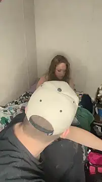 amandatheblondewife online show from 11, 3, 2026