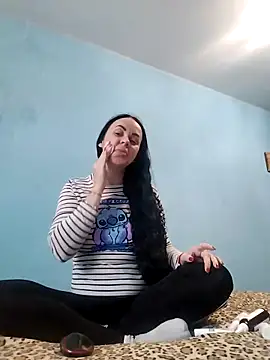 Stefaniyaxq online show from 20, 11, 2025