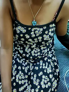 Snapshot of Chennai-couples chatting on 15, 11, 2025 Chennai-couples online show from 15, 11, 2025