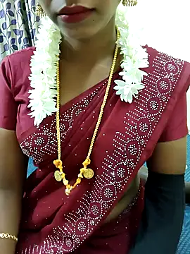 Snapshot of Chennai-couples chatting on 23, 11, 2025 Chennai-couples online show from 23, 11, 2025