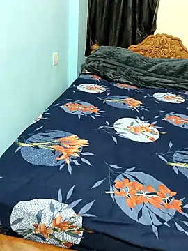 Snapshot of Chennai-couples chatting on 19, 12, 2025 Chennai-couples online show from 19, 12, 2025