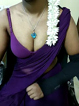 Snapshot of Chennai-couples chatting on 20, 12, 2025 Chennai-couples online show from 20, 12, 2025