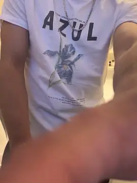 tofreakyshi online show from 4, 10, 2025