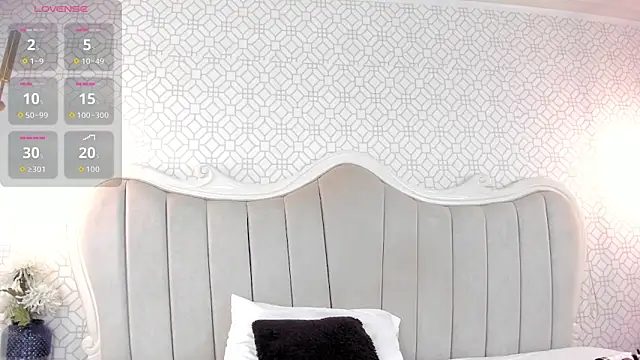 MarcelaCortes online show from 25, 3, 2026