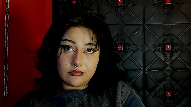 Snapshot of SabbathSinclair chatting on 8, 10, 2025 SabbathSinclair online show from 8, 10, 2025