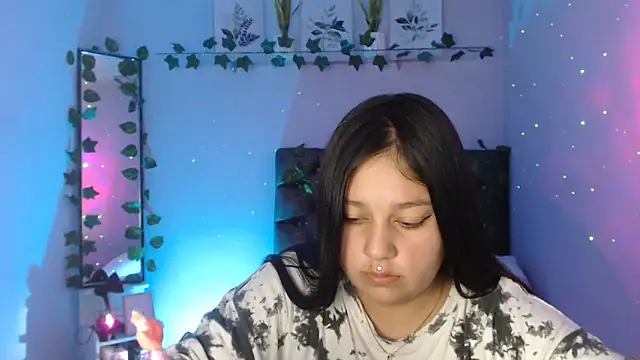 Snapshot of KOREN_JALAA chatting on 10, 1, 2025 KOREN JALAA online show from 10, 1, 2025