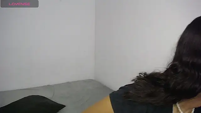 Keyli sweet online show from 9, 10, 2025