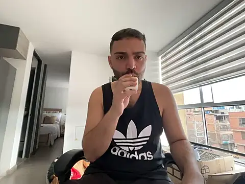 Nathan Ryder online show from 5, 10, 2025