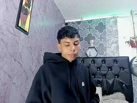 Snapshot of sexyboys_cutex18 chatting on 18, 3, 2026 sexyboys cutex18 online show from 18, 3, 2026