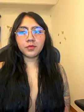 LoveLyy- online show from 17, 12, 2025