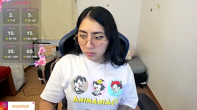 LoveLyy- online show from 5, 1, 2026