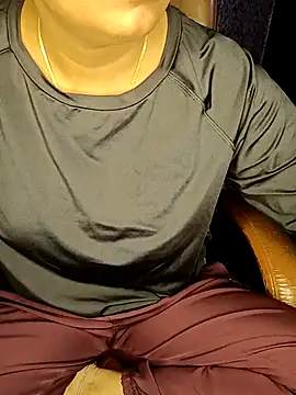 Snapshot of Kittibhabhi-9 chatting on 12, 10, 2025 Kittibhabhi-9 online show from 12, 10, 2025