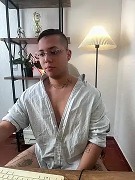 Snapshot of LiamColby_ chatting on 27, 2, 2026 LiamColby online show from 27, 2, 2026